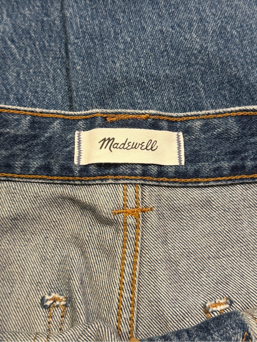 Madewell Size 26 Medium Wash The Darted Barrel Leg Denim Jeans Button Fly Casual - Picture 3 of 8